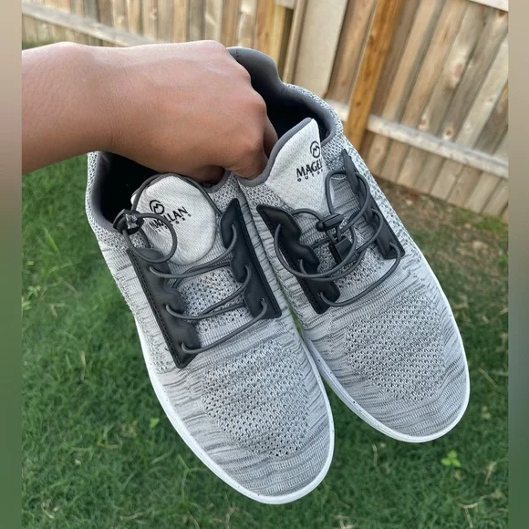 Magellan Mens Sneaker Gray Stretch Lace Up w/Toggle Round Toe Flat Heel Sz 9D - Picture 3 of 7